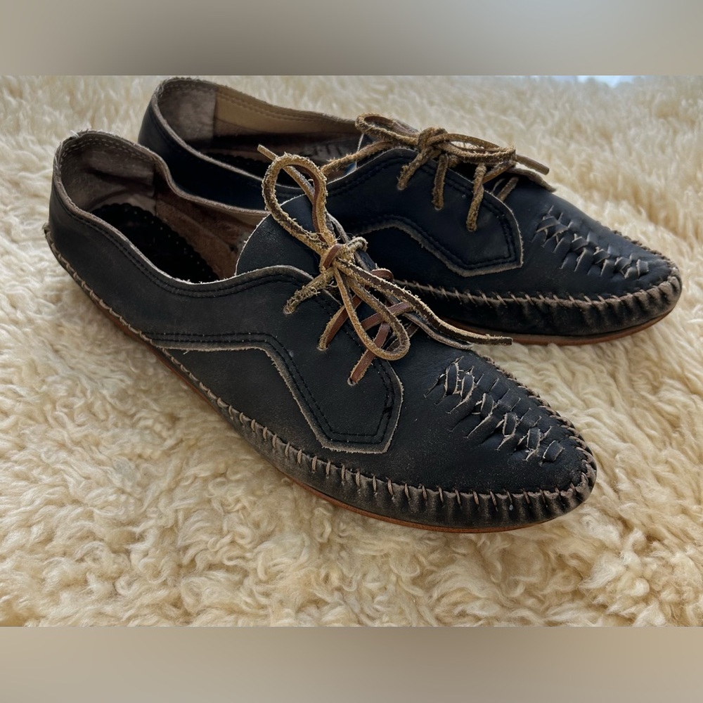 Latigo Navy Suede Moccasins
